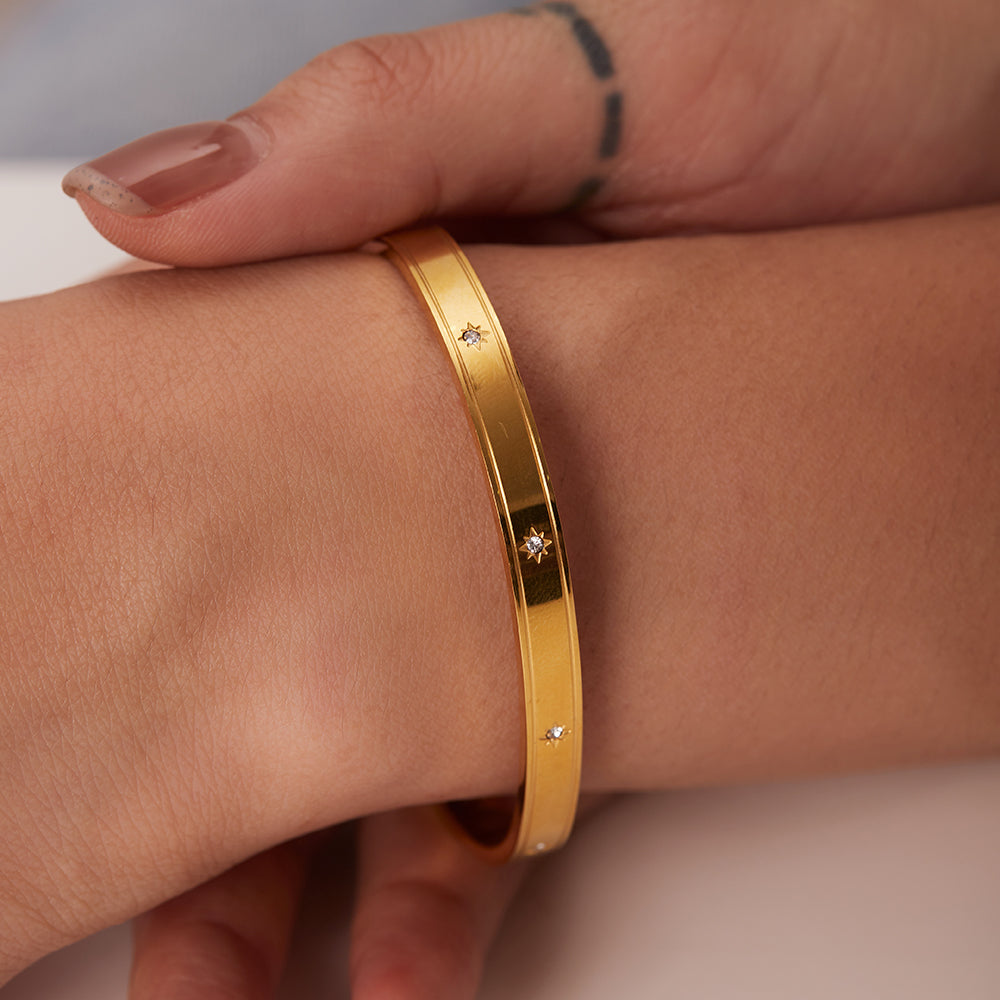 Star Cuff Bangle Stainless Steel Non Tarnish Unbranded