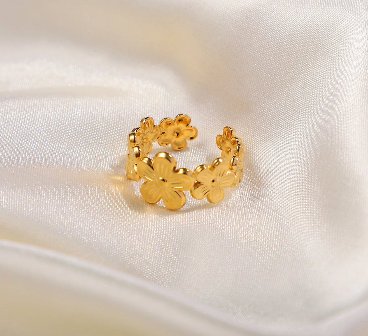 Bloom Adjustable Ring Gold Stainless Steel Non Tarnish Unbranded