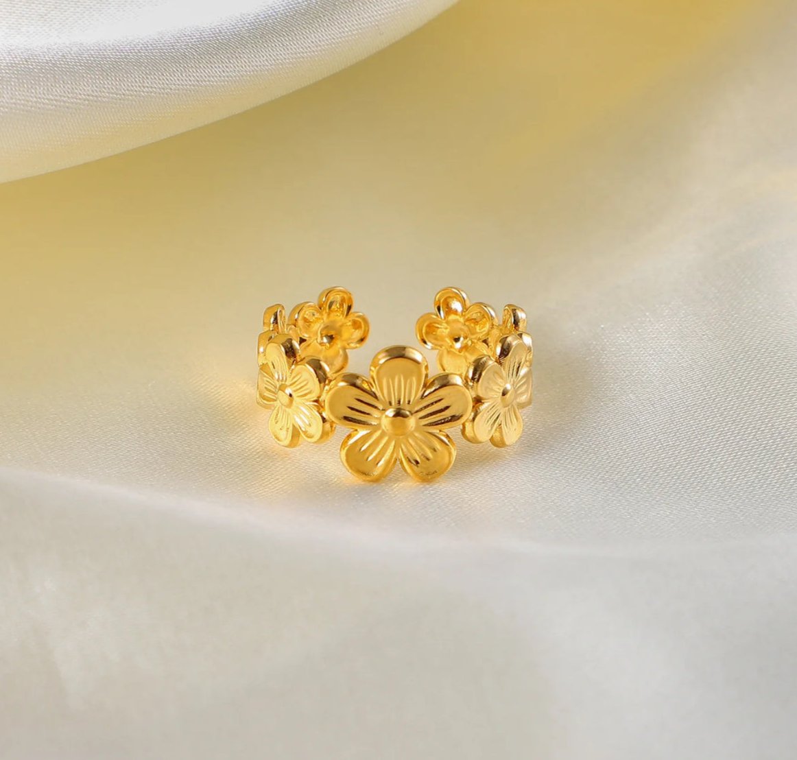 Bloom Adjustable Ring Gold Stainless Steel Non Tarnish Unbranded