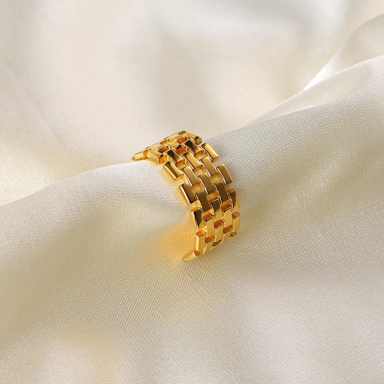 Monica Ring Adjustable Stainless Steel Non Tarnish Unbranded