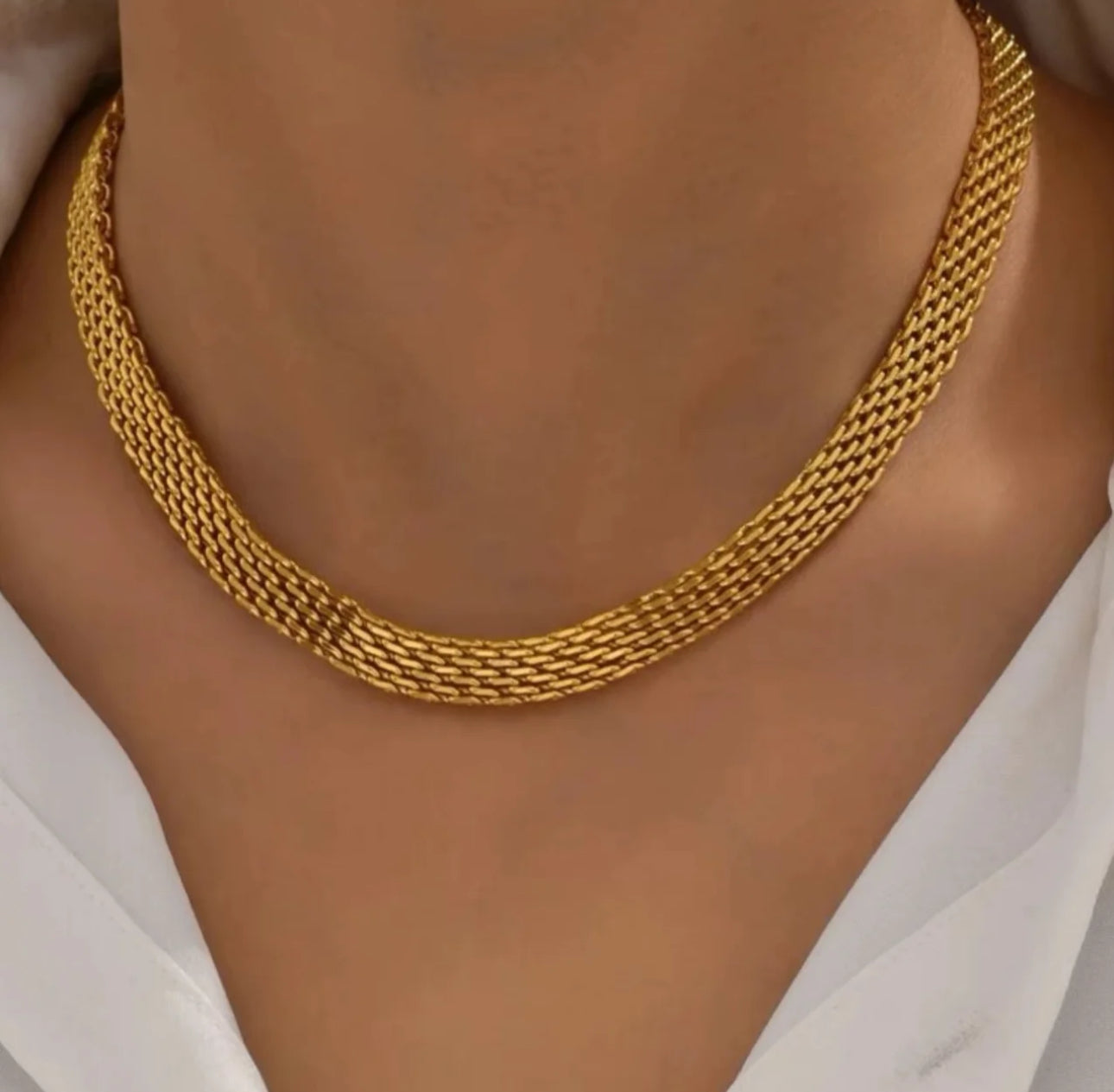 Sienna Gold Chain Necklace Stainless Steel Non Tarnish Unbranded