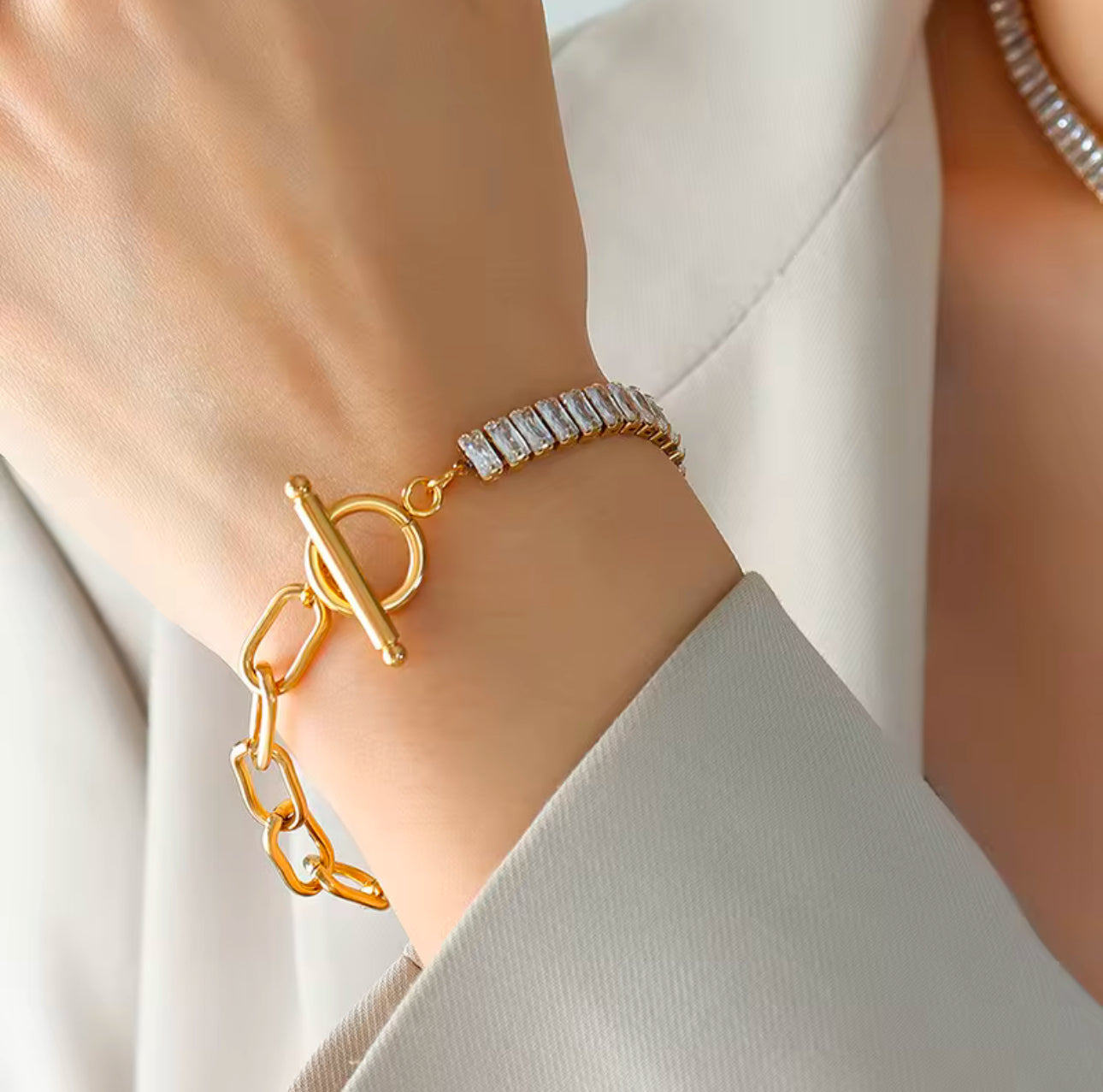 Clarissa T-Bar Stone Bracelet
