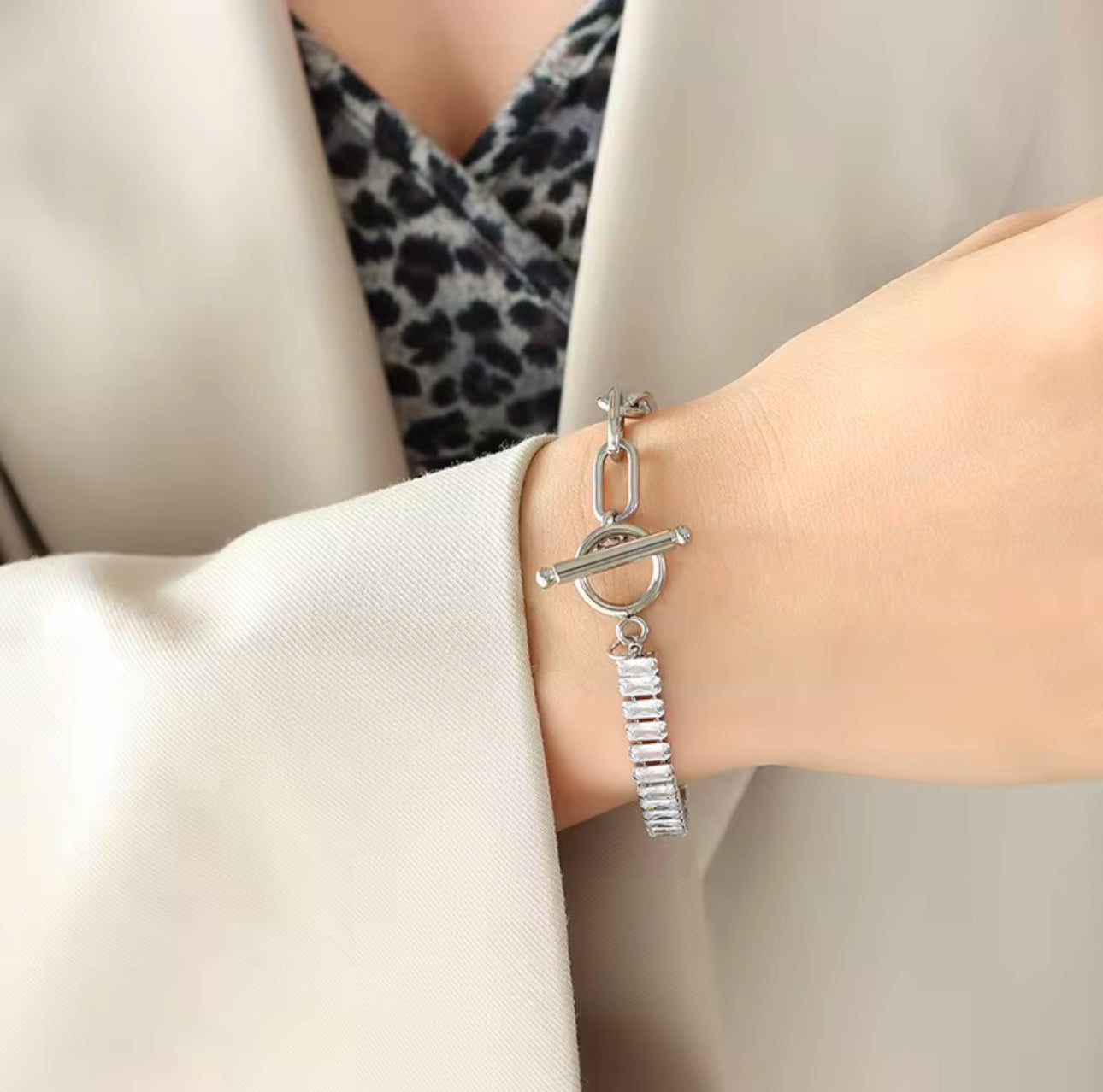 Clarissa T-Bar Stone Bracelet