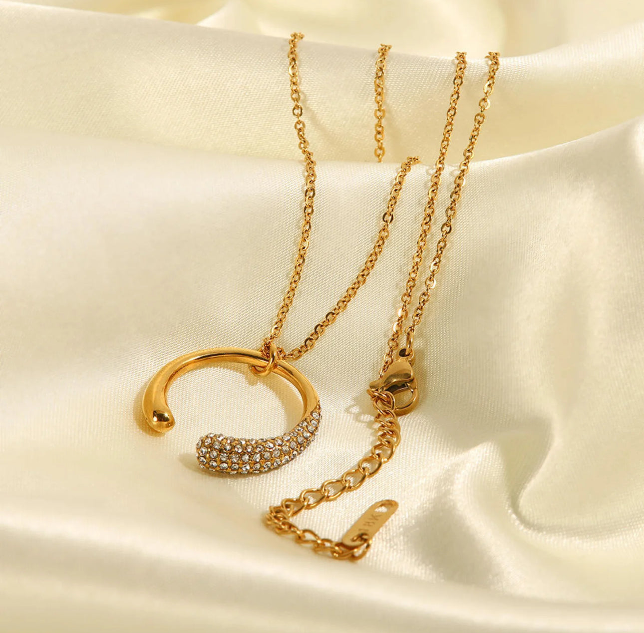 Odette Adjustable Ring Gold Unbranded