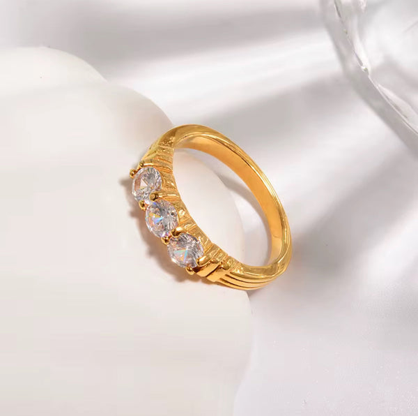 Trilogy Stone Ring Unbranded