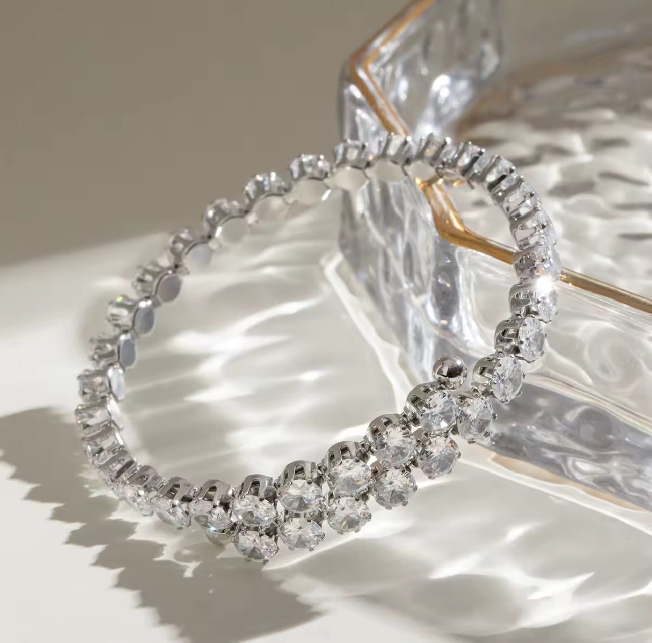 Stretchy Stone Bangle Adjustable Non Tarnish Unbranded