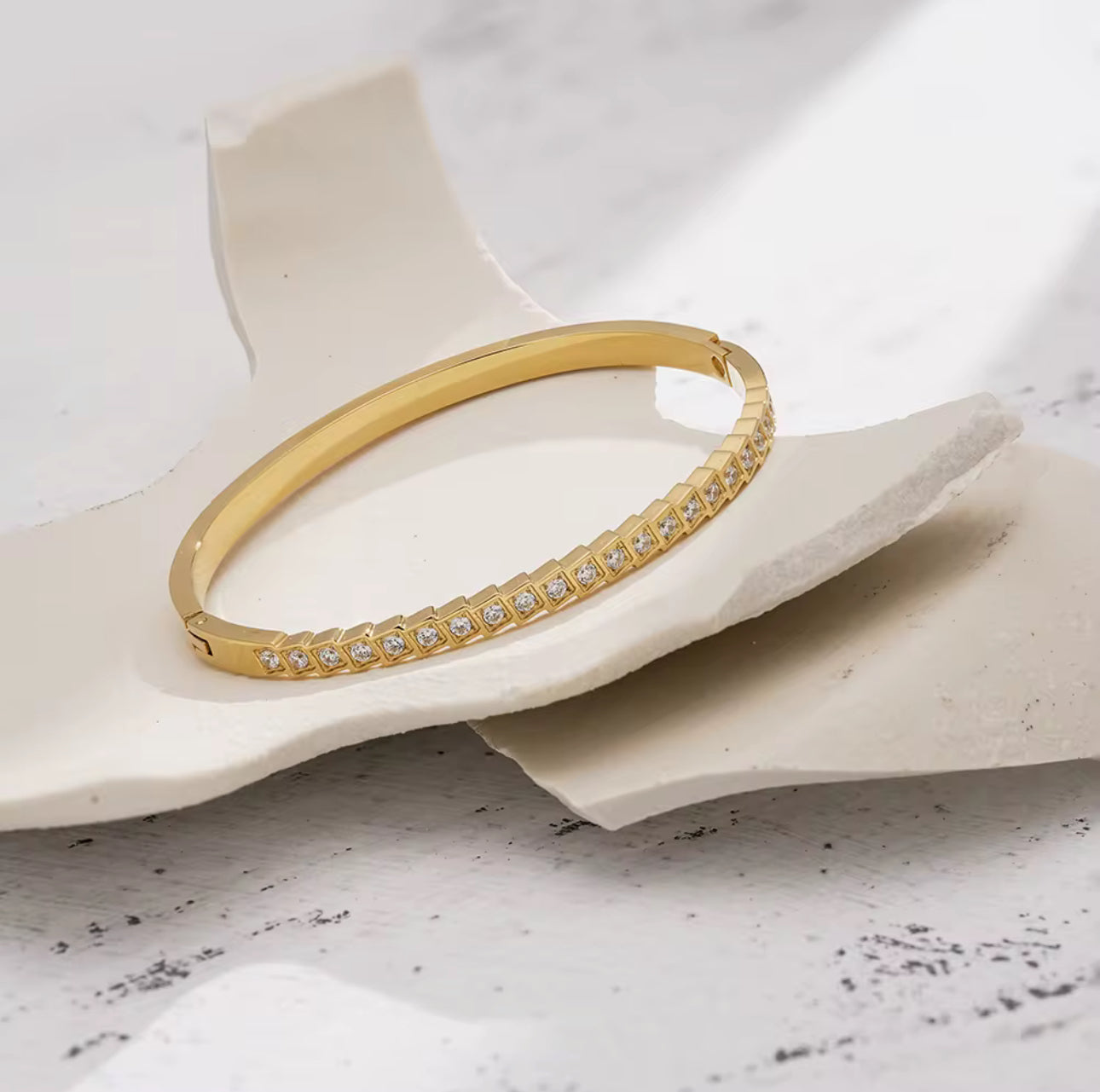 Honey Gold Bangle Non Tarnish Unbranded