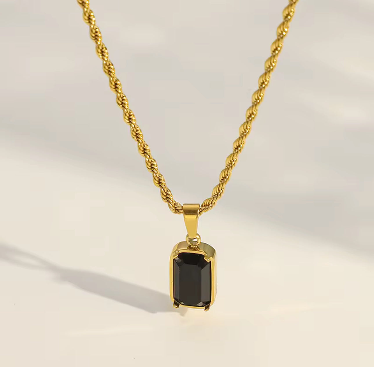 Samara Rope Chain Necklace Non Tarnish 18k Gold Plated Unbranded