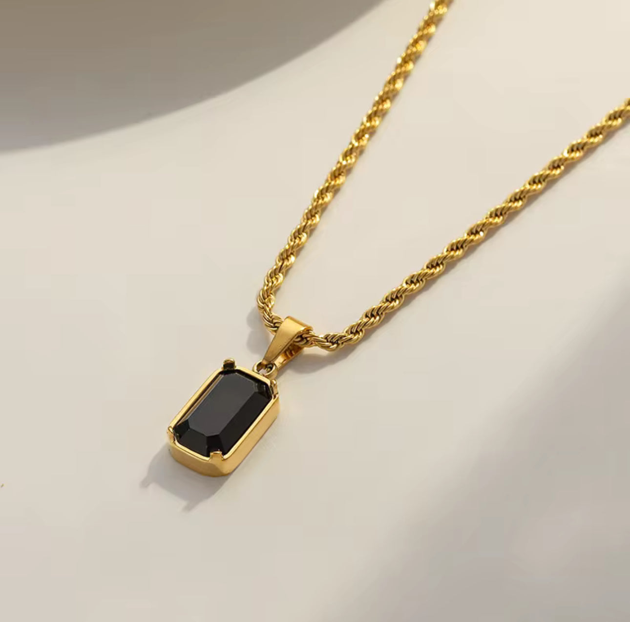 Samara Rope Chain Necklace Non Tarnish 18k Gold Plated Unbranded