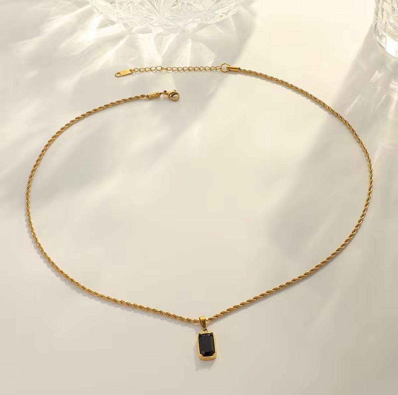 Samara Rope Chain Necklace Non Tarnish 18k Gold Plated Unbranded