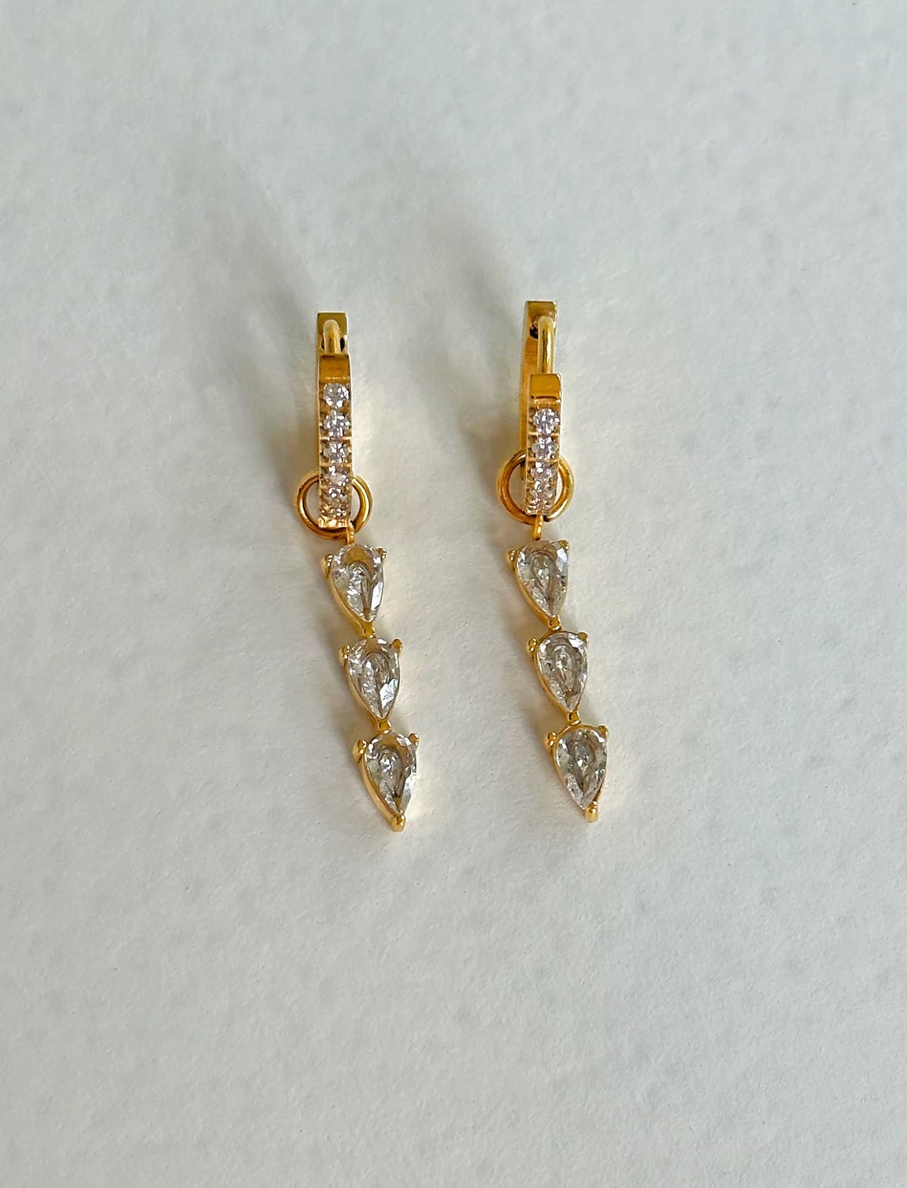 Alara Charm Huggies Earrings Hoops Non Tarnish Unbranded