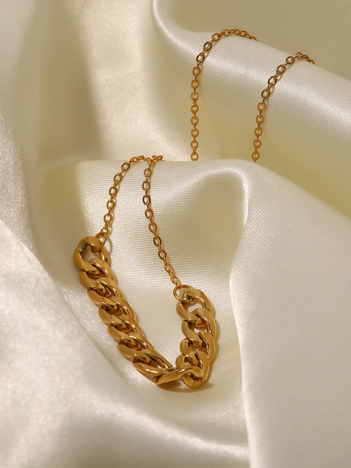 Gold Link Chain Necklace Stainless Steel Non Tarnish Unbranded