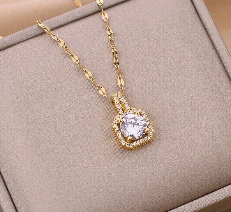 Safeena Square Pendant Necklace Women Ladies Stainless Steel 18K Gold Chain Zircon Non Tarnish Unbranded